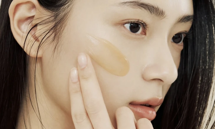 Koja je najbolja korejska hidratantna krema za masnu kožu sklonu aknama?